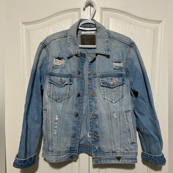 Guess xs jean jacket - Picture 2 of 3